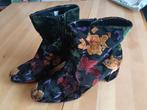 Enkellaarsjes Jenny met bloemenprint, maat 38-39, Overige kleuren, Lage of Enkellaarzen, Ophalen of Verzenden, Zo goed als nieuw