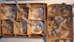 12 transparante glazen kerstballen met veren erin, Diversen, Kerst, Ophalen of Verzenden, Zo goed als nieuw