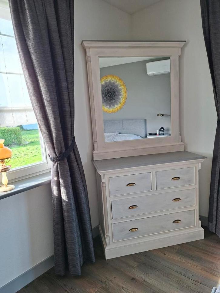 Grenen 2-persoons bed, nachtkastjes, ladekast & spiegel, Huis en Inrichting, Kasten | Dressoirs, Ophalen