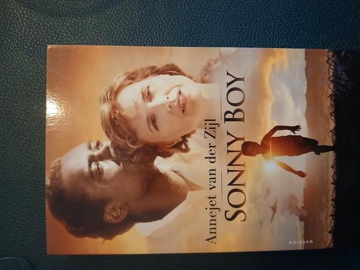 Sonny Boy - Annejet van der Zijl, Boeken, Historische romans, Gelezen, Ophalen of Verzenden