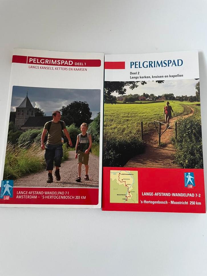 wandelgids Pelgrimspad I  II LAW 7-1 203km en LAW 7-II 250km, Boeken, Reisgidsen, Zo goed als nieuw, Fiets- of Wandelgids, Benelux
