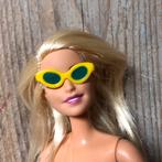 Geel blauwe vintage zonnebril voor Barbie, Ophalen of Verzenden, Zo goed als nieuw, Barbie