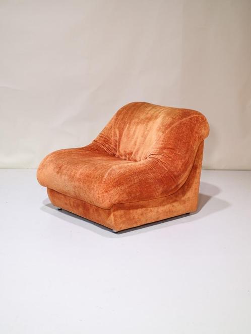 Italiaanse fauteuil oranje vintage jaren '70 - 2, Huis en Inrichting, Fauteuils, Zo goed als nieuw, Stof, 75 tot 100 cm, 75 tot 100 cm