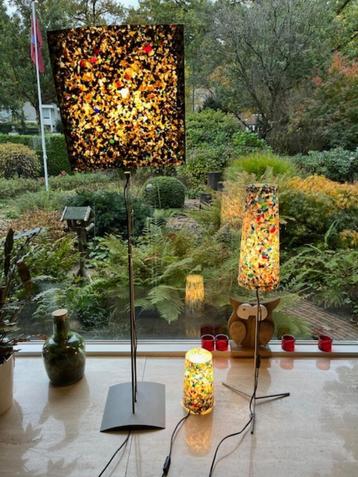 Lampen uit recycling materiaal - kunst beschikbaar voor biedingen