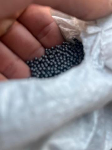 90 kg. Nieuw lood hagel, balast lood. Fijne lood korrels. beschikbaar voor biedingen