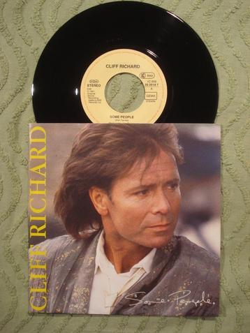 Cliff Richard 7" Vinyl Single: ‘Some people’  beschikbaar voor biedingen