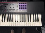 Roland Fantom 08 synthsyzer / workstation, Muziek en Instrumenten, 88 toetsen, Roland, Ophalen of Verzenden, Zo goed als nieuw