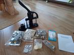 Buttonmaker set met toebehoren, Hobby en Vrije tijd, Knutselen, Ophalen of Verzenden, Zo goed als nieuw, Gereedschap of Toebehoren