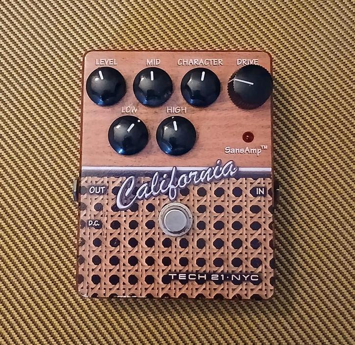 Tech 21 California - Character Series, Muziek en Instrumenten, Effecten, Gebruikt, Distortion, Overdrive of Fuzz, Ophalen of Verzenden