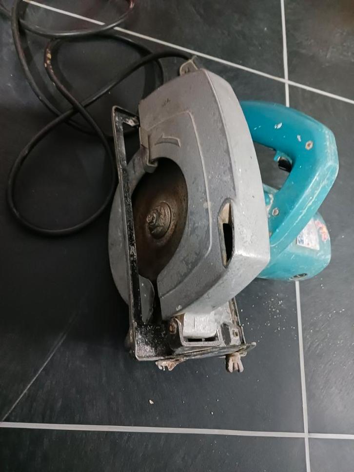 Makita Handcirkelzaag - Gebruikt, Doe-het-zelf en Verbouw, Gereedschap | Zaagmachines, Gebruikt, Cirkelzaag, 600 tot 1200 watt