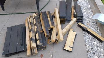 Gratis tuin hout / openhaardhout / brandhout beschikbaar voor biedingen