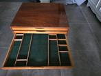 Vintage Houten Schilder / Ladekastje - 9 Lades, Ophalen
