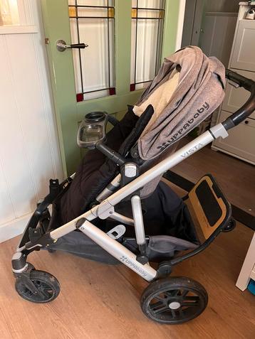 Complete uppa baby vista stroller with all accessories beschikbaar voor biedingen