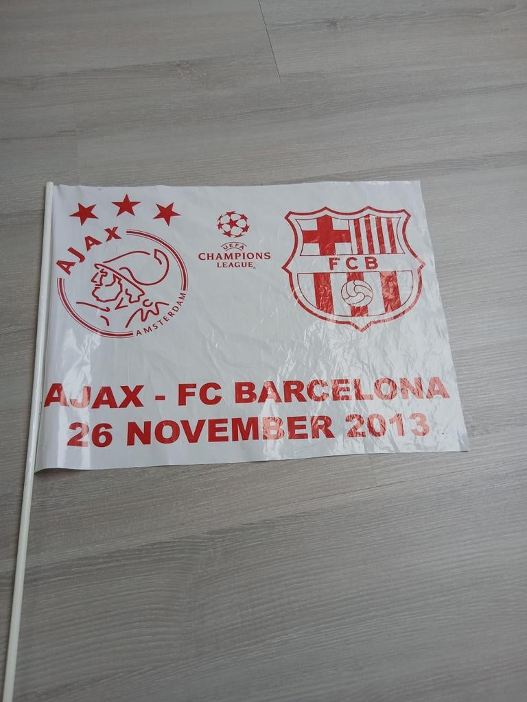 Ajax - FC Barcelona vlag 2013, Ophalen of Verzenden, Gebruikt
