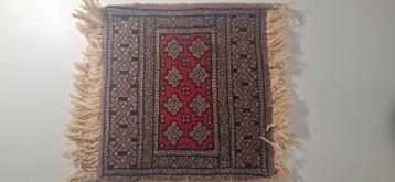 Perzisch kleedje / tafelloper beschikbaar voor biedingen