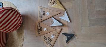Papieren kerststerren. 