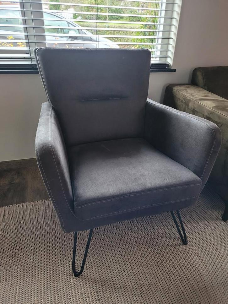 Stoel,  bank, eenpersoons fauteuil grijs, Huis en Inrichting, Fauteuils, Zo goed als nieuw, 50 tot 75 cm, 75 tot 100 cm, Ophalen