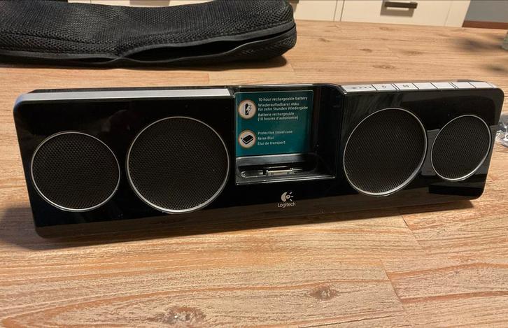 Logitech Pure-Fi Anywhere 2 iPod soundbar - Compleet Z.g.a.n, Audio, Tv en Foto, Luidsprekers, Zo goed als nieuw, Overige typen