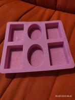 Siliconemal voor zeep, Ophalen of Verzenden, Zo goed als nieuw, Taarten, Bakvorm