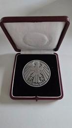 Deutsche Bank Zilveren Penning - 25 Jaar Dienst, Ophalen of Verzenden, Losse munt, Zilver