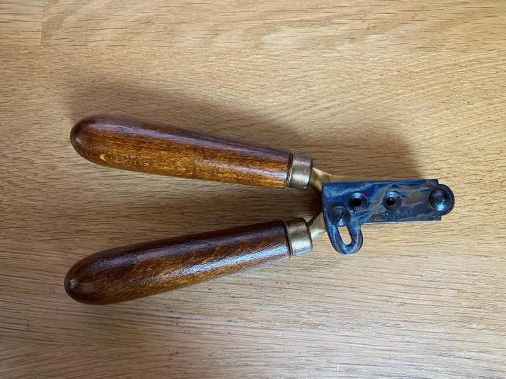 Prachtige Kogelmal Cal .44 met twee ronde ballen, Antiek en Kunst, Antiek | Overige Antiek, Ophalen of Verzenden