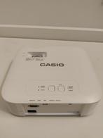 Casio XJ-V100W Beamer – Laser & LED – WXGA – HDMI, Ophalen of Verzenden, Zo goed als nieuw, LED
