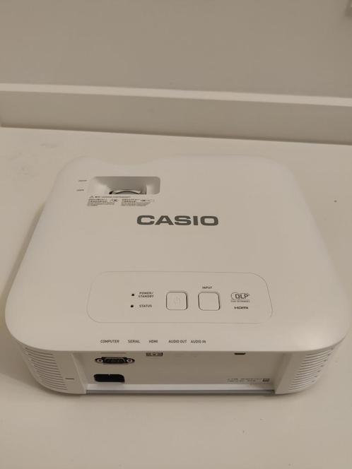 Casio XJ-V100W Beamer – Laser & LED – WXGA – HDMI, Audio, Tv en Foto, Beamers, Zo goed als nieuw, LED, Ophalen of Verzenden