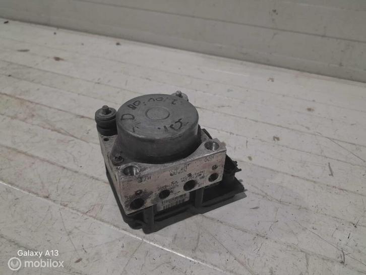 ABS pomp Opel Corsa D 13277811, Auto-onderdelen, Remmen en Aandrijving, Gebruikt, Ophalen of Verzenden