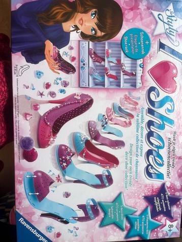 Make your own shoes beschikbaar voor biedingen