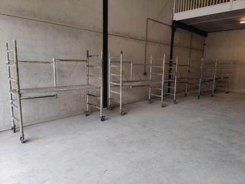 4 aluminium kamersteigers 75x195x195 beschikbaar voor biedingen
