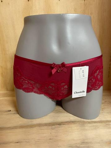 Chantelle hipster maat 36 model 6764 beschikbaar voor biedingen