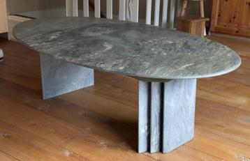 Salon tafel, ovaal blad, Italiaans marmer beschikbaar voor biedingen