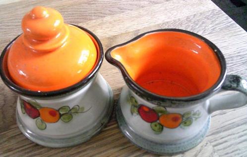 ENGADIN vintage melkkannetje en suikerpotje keramiek oranje, Antiek en Kunst, Curiosa en Brocante, Ophalen of Verzenden
