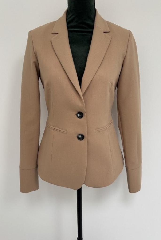 NIEUW! Aimee the Label blazer jasje sand XS, Kleding | Dames, Jasjes, Kostuums en Pakken, Nieuw, Jasje, Maat 34 (XS) of kleiner