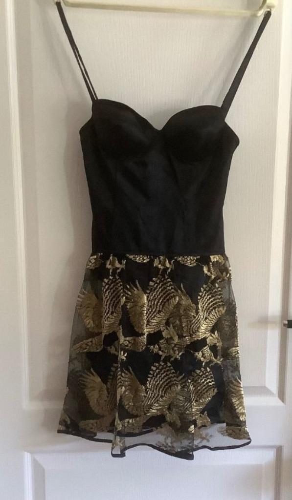 Excl. Comma. jurkje mt 36//ZGAN en beeldig Batida jurkje 36, Kleding | Dames, Jurken, Zo goed als nieuw, Maat 36 (S), Zwart, Boven de knie