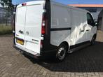 Renault Trafic Sidebars met aluminium treeplank