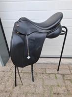 (Sale)!!!Kent masters zadel 17.5 inch, Dieren en Toebehoren, Paarden en Pony's | Zadels, Dressuur, Ophalen of Verzenden, Zo goed als nieuw