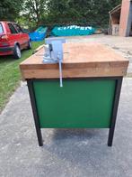 Complete werkbank met 2 bankschroeven 1voor hout1voor ijzer, Doe-het-zelf en Verbouw, Werkbanken, Ophalen of Verzenden, Gebruikt