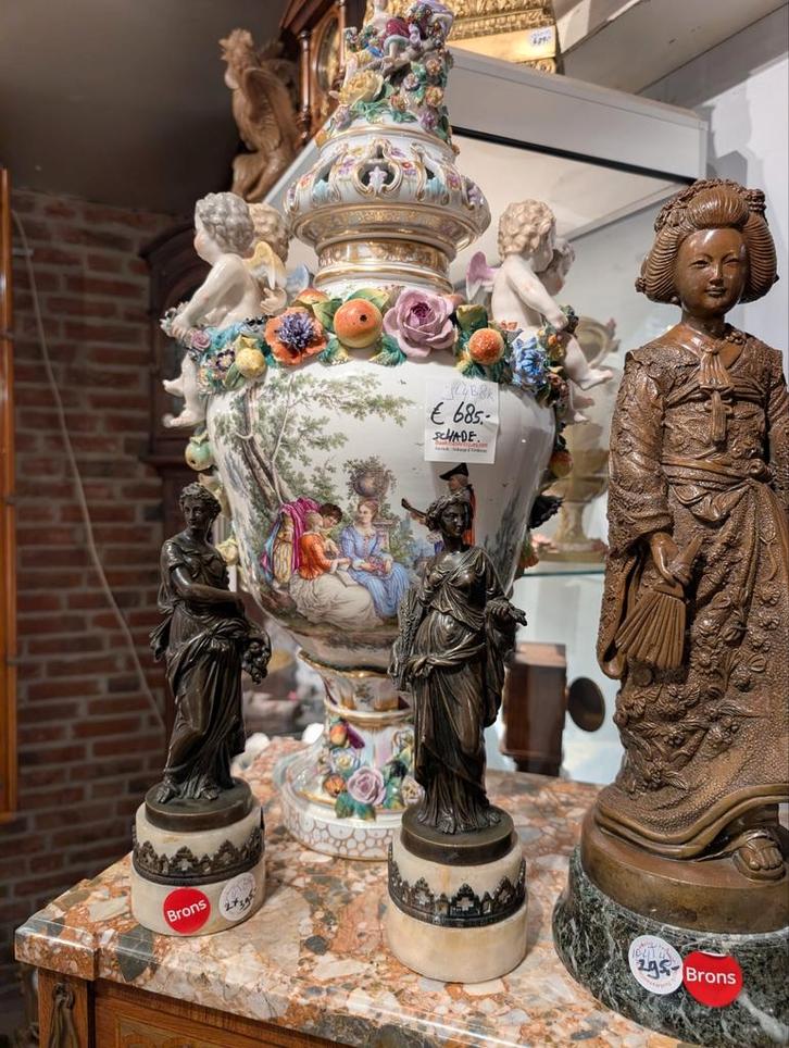 Antieke porseleinen sier vaas. 70 cm hoog., Antiek en Kunst, Antiek | Porselein, Ophalen