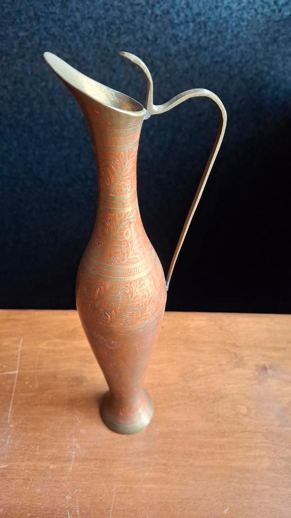 Vintage antieke Indiase Perzische kan ewer met gravuren, Antiek en Kunst, Antiek | Koper en Brons, Ophalen of Verzenden