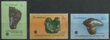 Zimbabwe 1983 Commonwealth Day sculpturen postfris beschikbaar voor biedingen
