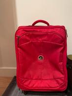 Rode Delsey Reiskoffer met Wieltjes, Gebruikt, 50 tot 60 cm, Hard kunststof, Ophalen of Verzenden