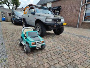 Peg Perego Corsara Suzuki Vitara '90 elektrische kinderauto beschikbaar voor biedingen