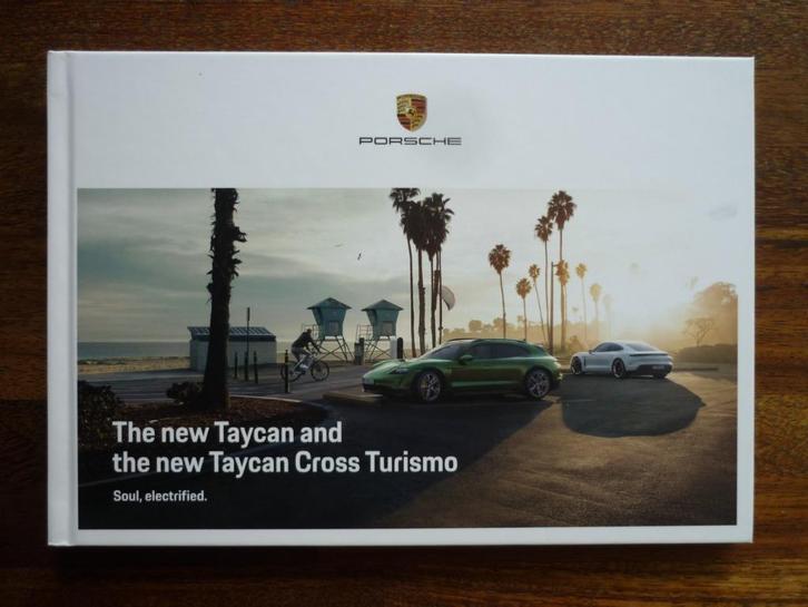 Porsche Taycan / Taycan Cross Turismo (2021, Engels), Boeken, Auto's | Folders en Tijdschriften, Nieuw, Porsche, Ophalen of Verzenden