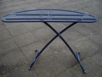 persen strijken strijkplank jas overhemd broek trui metaal beschikbaar voor biedingen