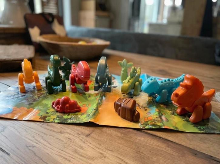 Leuke Dino Speelgoedset, Kinderen en Baby's, Speelgoed | Overig, Zo goed als nieuw, Jongen of Meisje, Ophalen of Verzenden