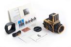 Hasselblad 500CM Gold Exclusive, Spiegelreflex, T, Ophalen of Verzenden, Zo goed als nieuw