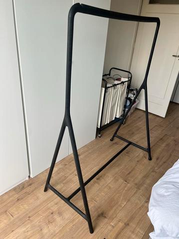 IKEA turbo Hangrekken - 2 stuks beschikbaar voor biedingen