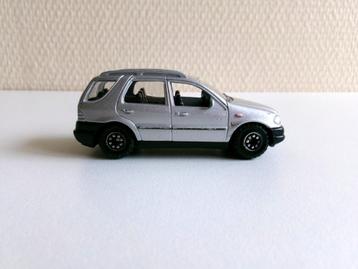 Mercedes-Benz M-Class zilvergrijs 1:60 Welly (geen ovp) beschikbaar voor biedingen