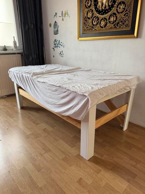 Grote massagetafel, Sport en Fitness, Massageproducten, Zo goed als nieuw, Massagetafel, Ophalen of Verzenden
